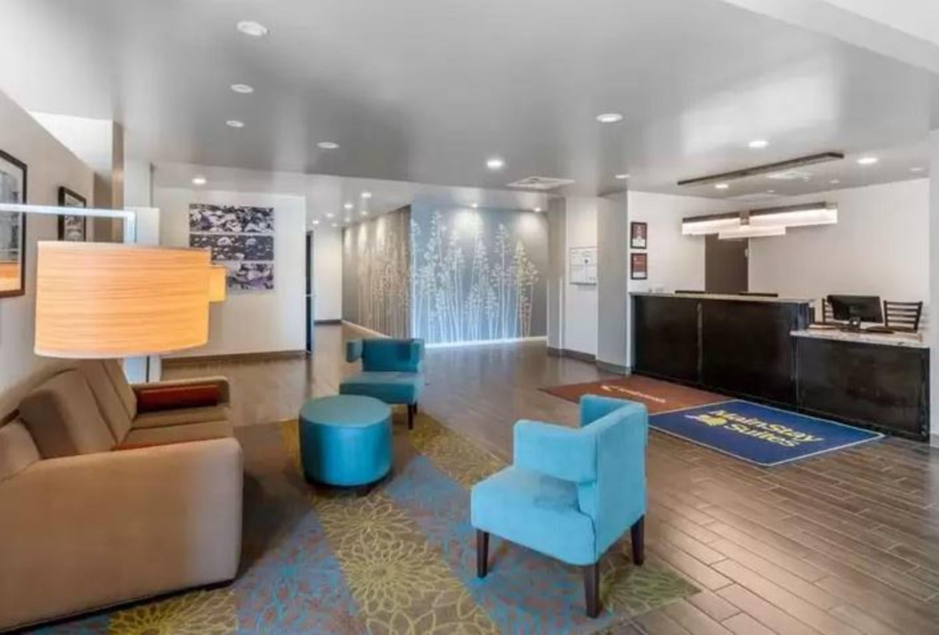 Sleep Inn & Suites Denver International Airport Exterior photo
